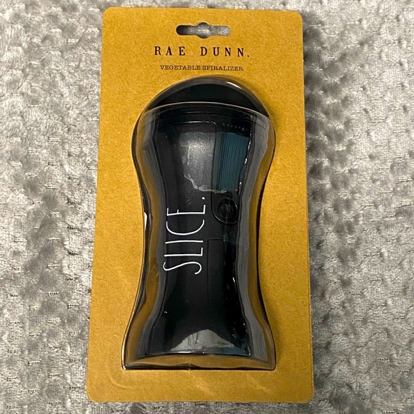 Rae Dunn SLICE vegetable spiralizer - NWT - Picture 1 of 4